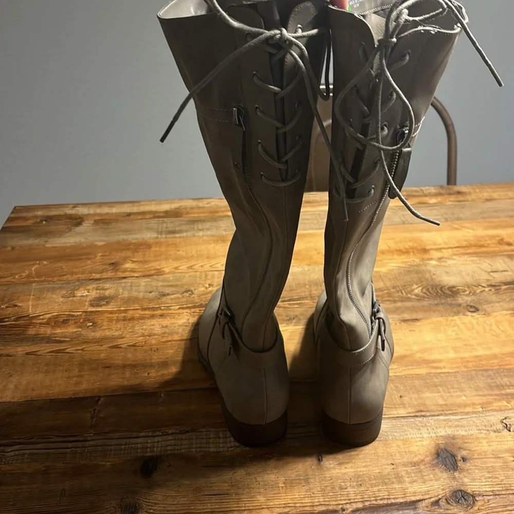 Torrid Boots - Picture 4 of 8